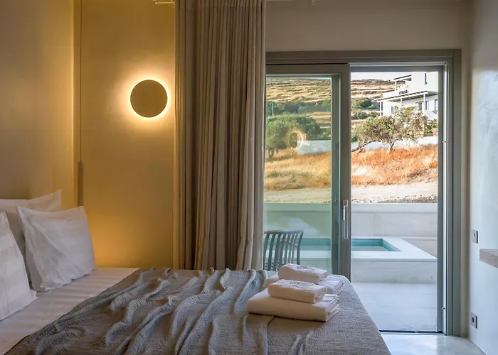 Lithos Luxury Suites Tínos