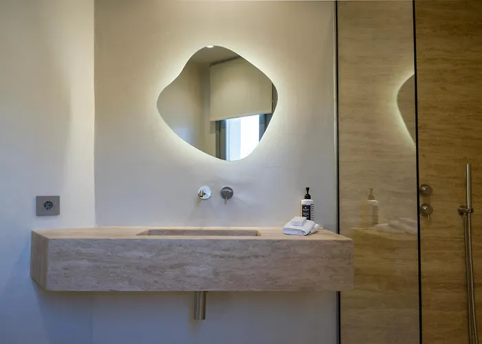 Lithos Luxury Suites Tínos