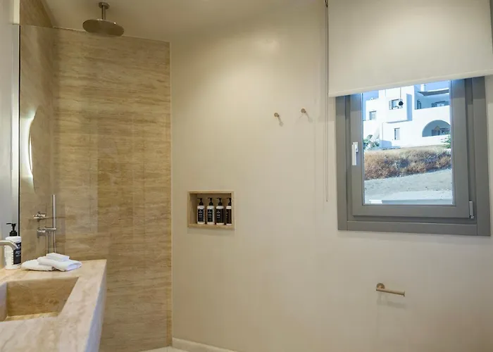 Lithos Luxury Suites Tínos
