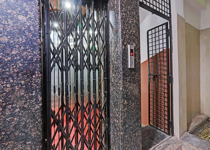 Hotel O Golden Pride Shamshabad
