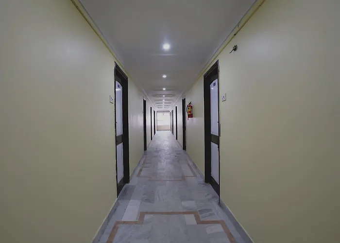 Hotel O Banyan Tree Hyderabad