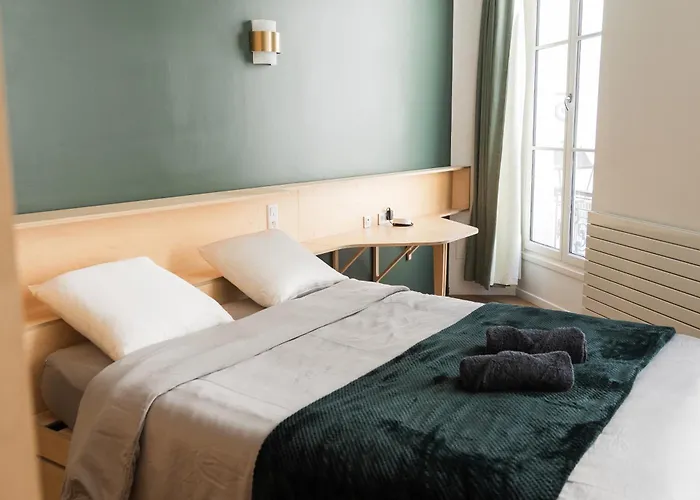 Ômarais Guest House Paris
