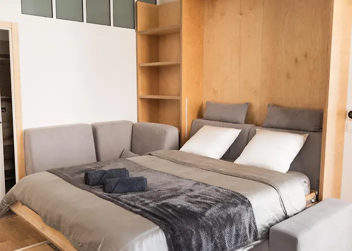 Ômarais Guest House Paris