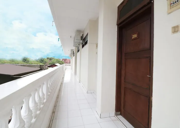 Spot On 2426 Hotel Aget Jaya II Denpasar 