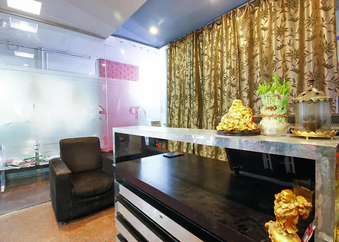 Hotel Diamond Park, Madhapur Kondapur 