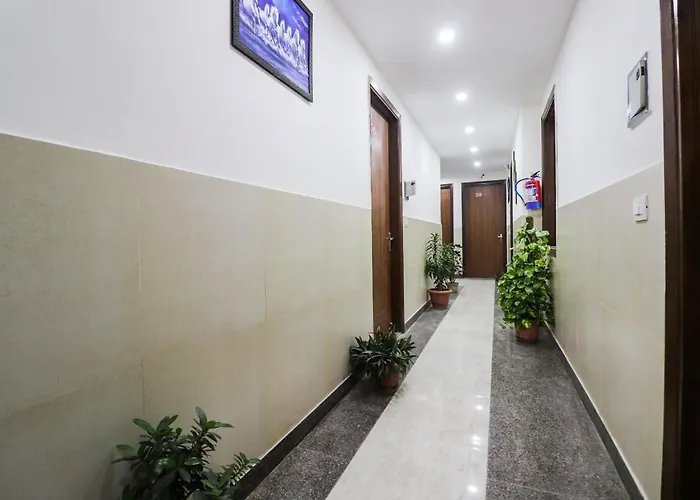 Hotel O Aakash Residency New Delhi