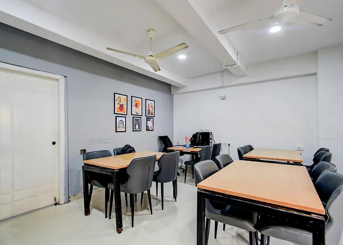 Hotel O Bee Oak Gachibowli