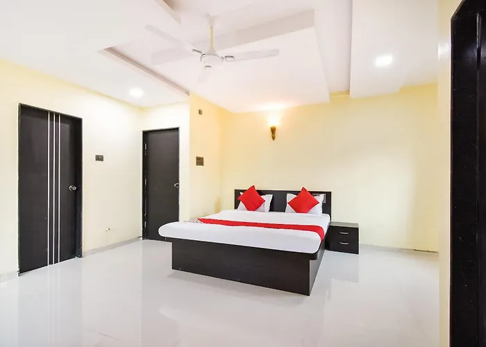 Hotel O Manish Inn Chhatrapati Sambhajinagar
