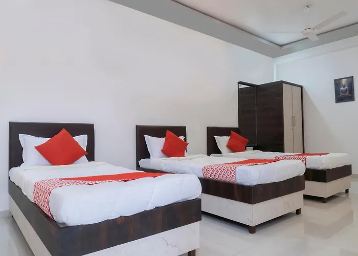 Hotel O Sai Hotel Navsari