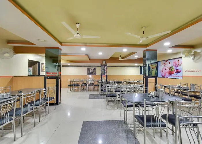 Hotel O 68179 Hotel New Abhijeet Chhatrapati Sambhajinagar