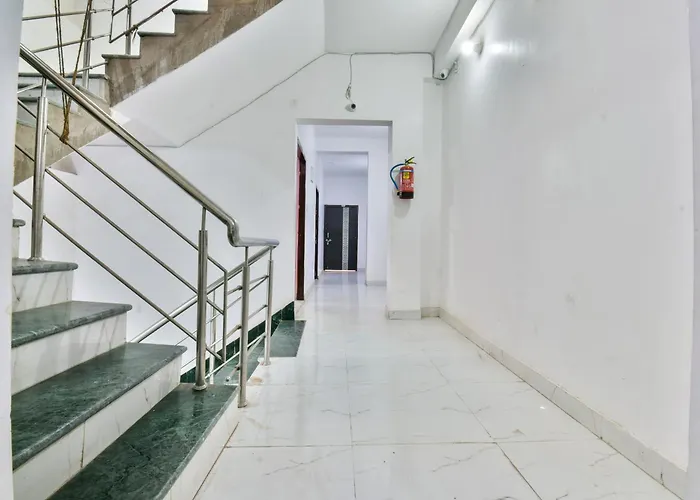 Hotel O Rainbow Homestay Patna 