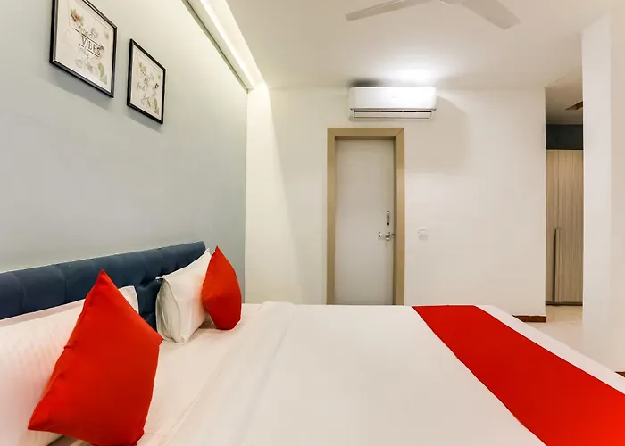 Hotel O Omkar Indore