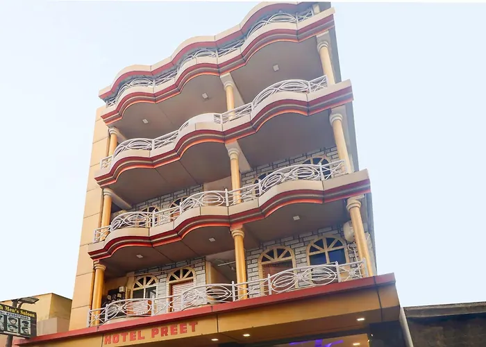 Spot On 74318 Hotel Preet Ranchi