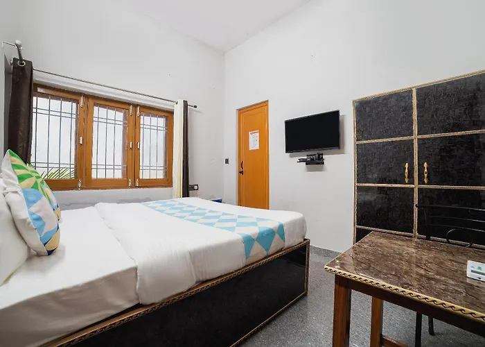 Hotel O Home Gautam Homestay Dehradun
