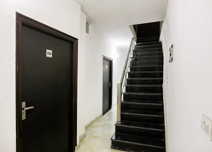 Hotel O B&B Hotel Faridabad
