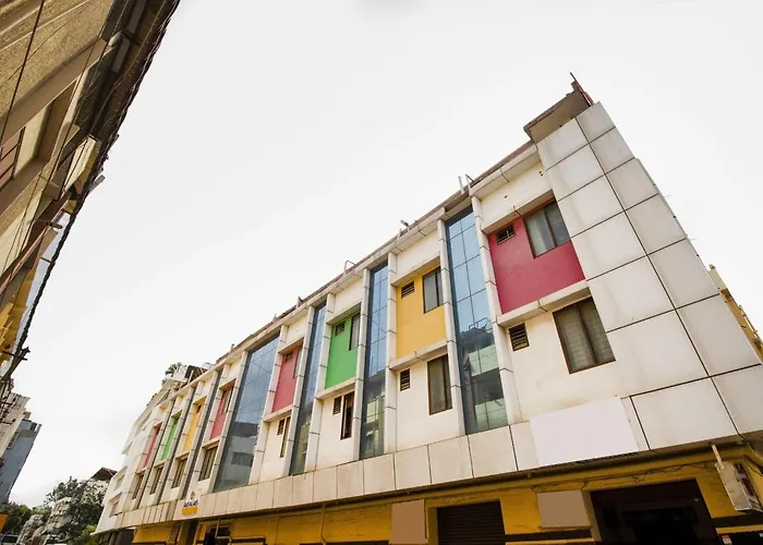 Oyo 75993 Hotel Shanti Nivas Bangalore