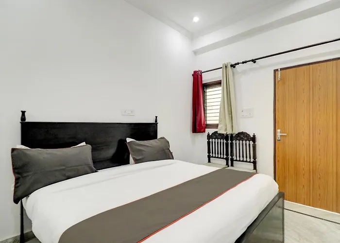 Hotel O Bj Residency Noida