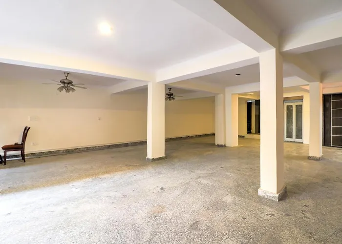 Hotel O Classy Inn New Delhi