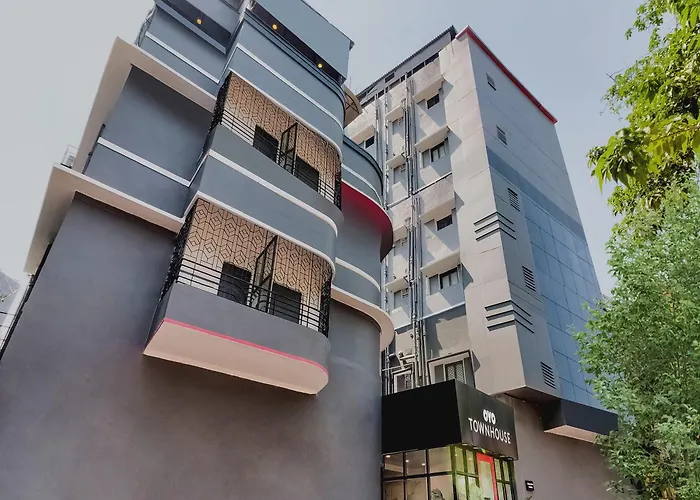 Super Hotel O Akash Ganga Park Circus Kolkata