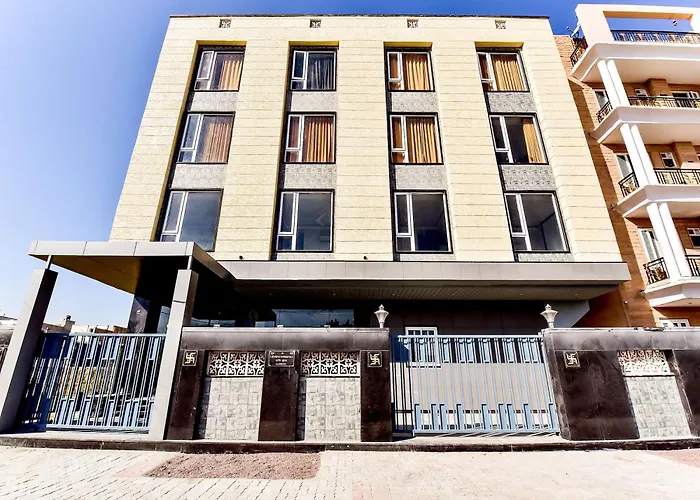 Capital O Maurya Inn Banar