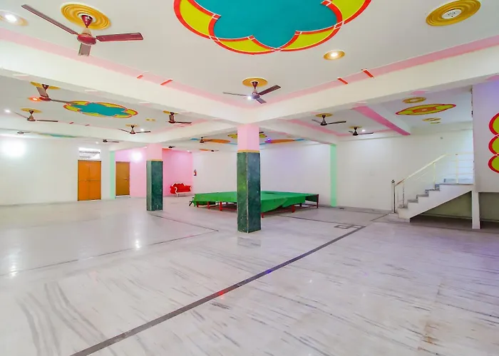 Hotel O Shri Balaji Garden Aligarh
