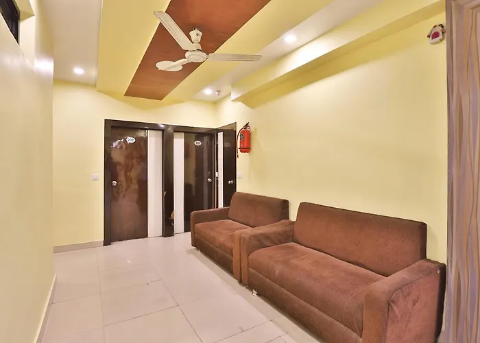 Hotel O Green Land Ahmedabad