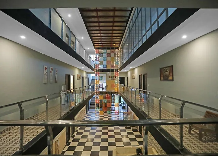 Oyo 79529 Heart Beat Hotel Noida