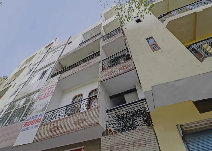 Hotel O Lion Home Stay New Delhi