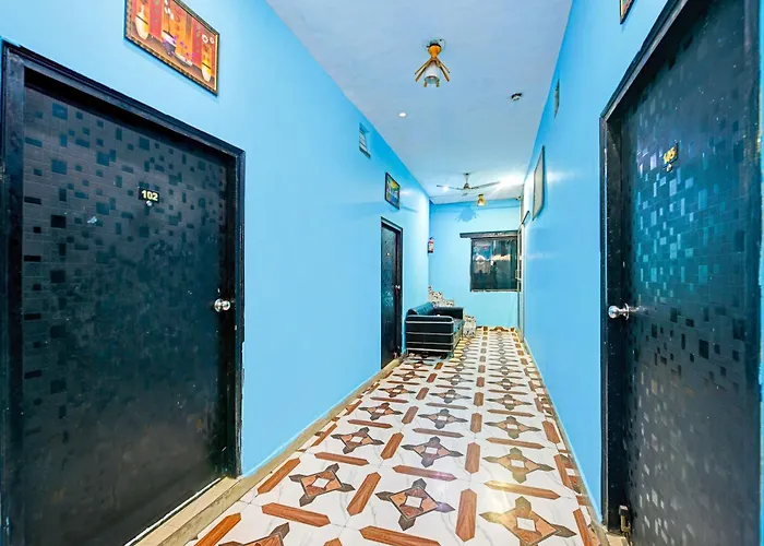 Hotel O Red Rock Faridabad