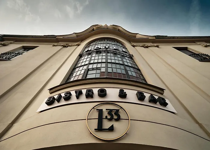 Hotel Liberte 33 Poznan