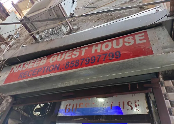 Hotel O Naseeb Near Jama Masjid New Delhi