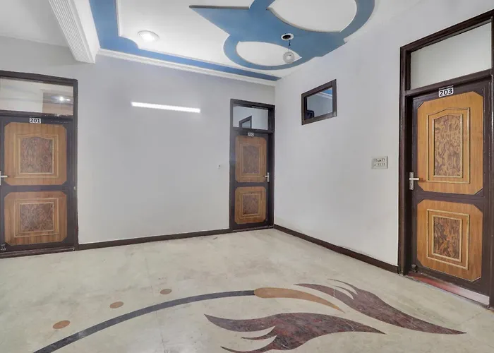 Collection O Drive Inn 24 Ghaziabad