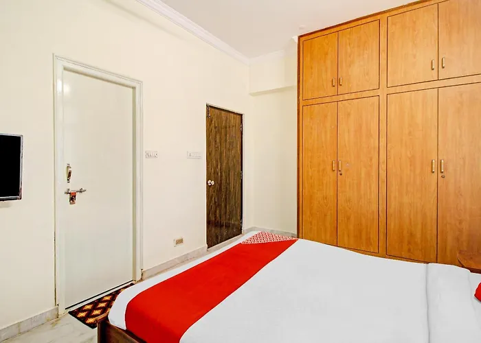 Hotel O Kalyan Kondapur 