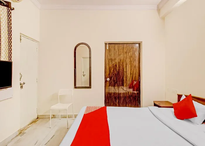 Hotel O Kalyan Kondapur 