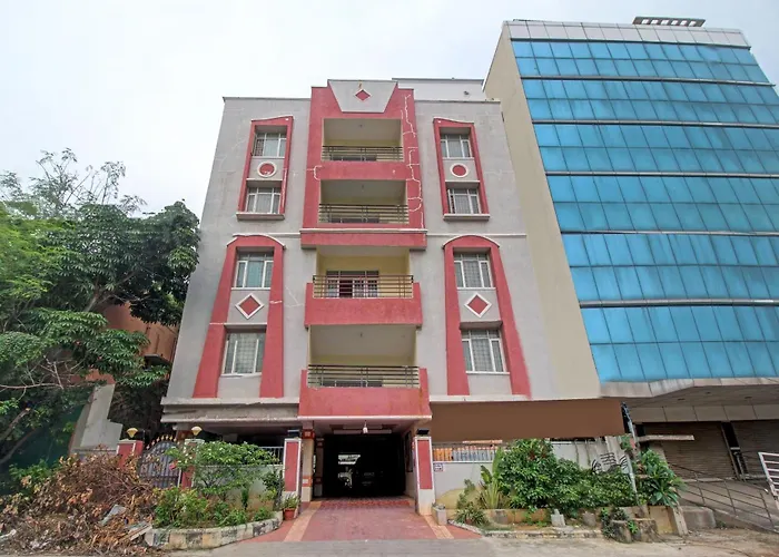 Hotel O Kalyan Kondapur 