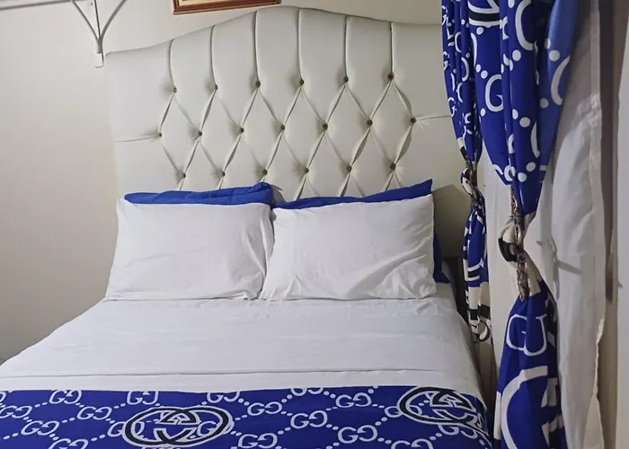 Barbican Cozy Flat At Dillsbury Kingston