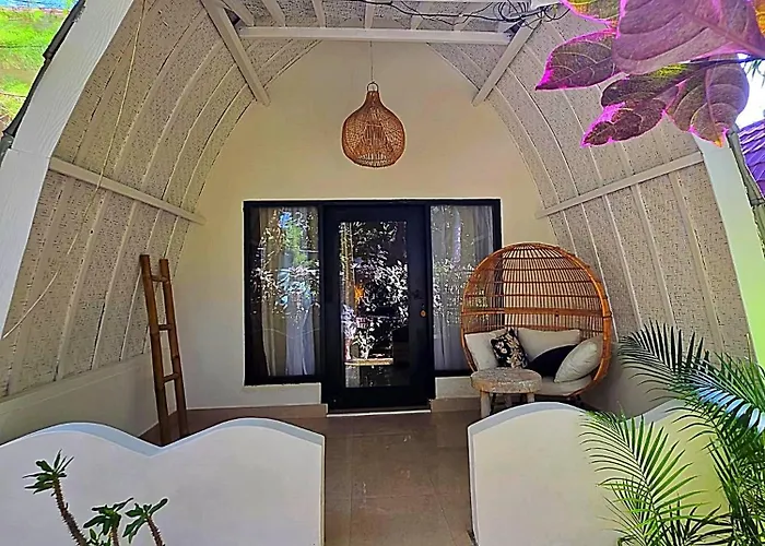 Playa Bonita Hotel & Beach Club Gili Air