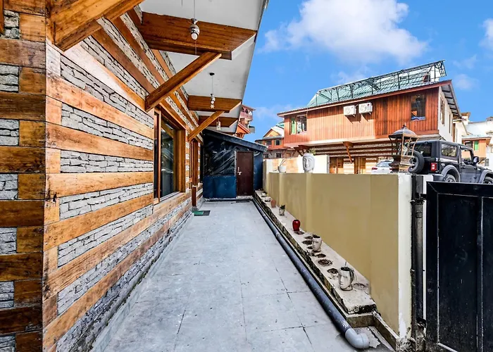 Hotel O Cliff Haven Cottage Manali 