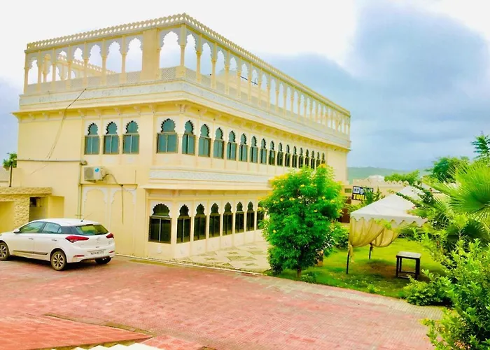 Hotel O The Takhatgarh Resort Nathdwara