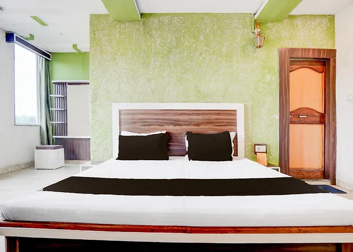 Spot On Pachmarhi Hills Hotel