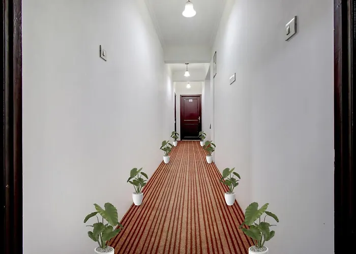 Capital O Yasmin Resort Srinagar 