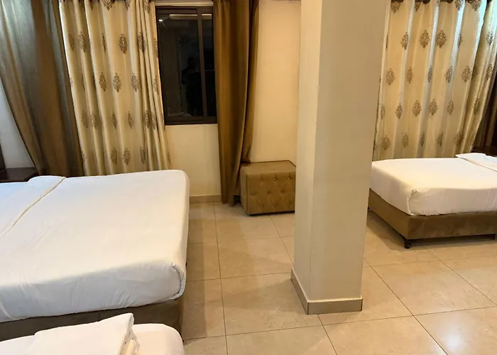 Nice View Hotel للعائلات فقط Aqaba