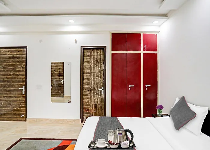 Oyo Hotel Sunrise Residency Greater Noida