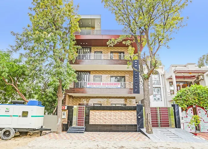 Oyo Hotel Sunrise Residency Greater Noida