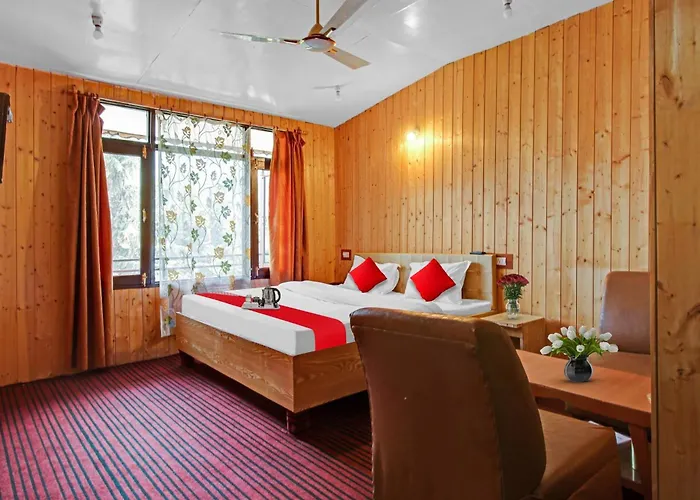 Hotel O Jay Palace Srinagar 
