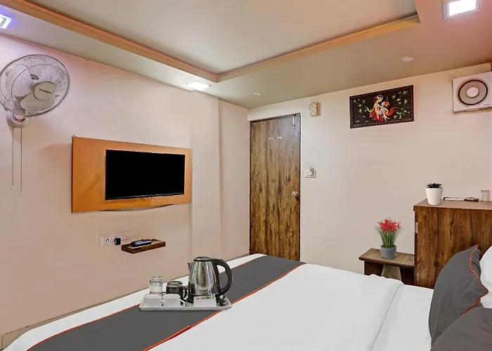 Hotel O Royal Ahmedabad