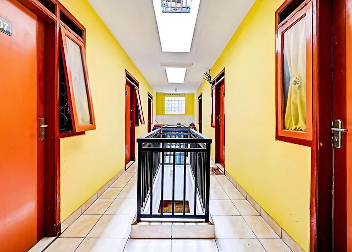 Spot On 91482 Sentosa Home Bandung