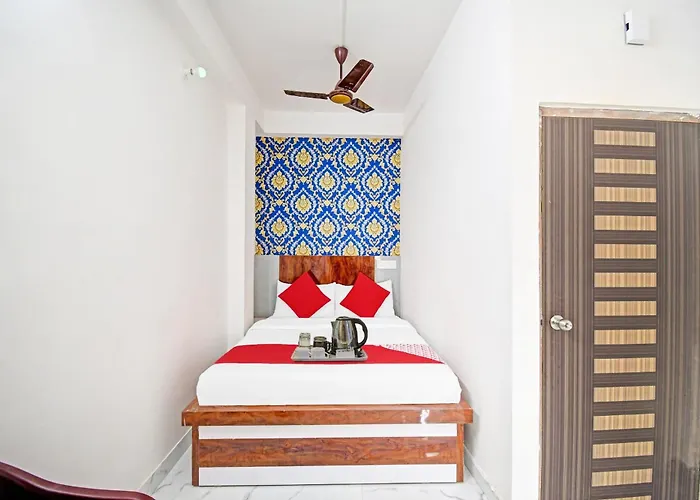 Hotel O Diamond Regency Near Birla Mandir Kolkata