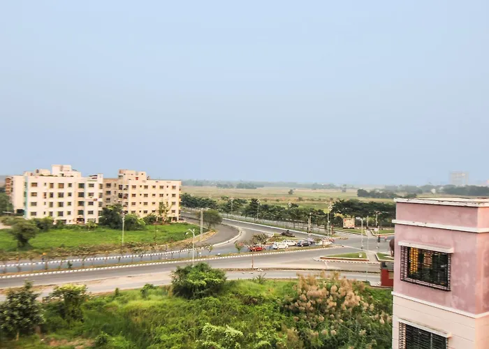 Hotel O Ecopark Guest House Kolkata
