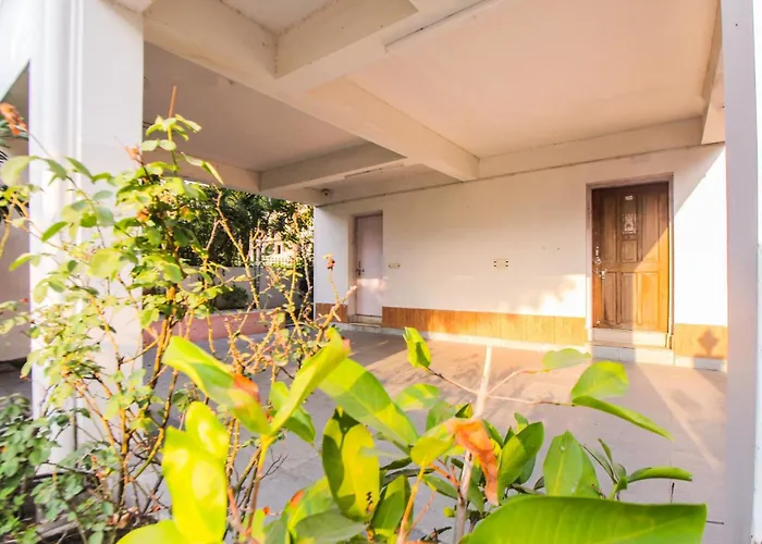 Hotel O Ecopark Guest House Kolkata